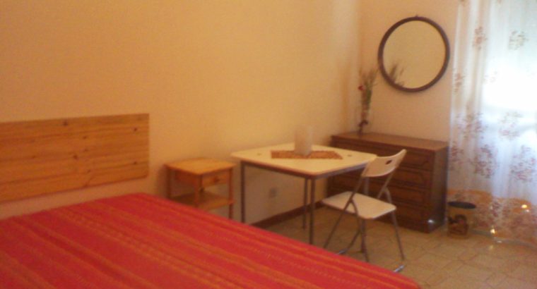 Affitto a Firenze Stanza singola o doppia in appartamento condiviso