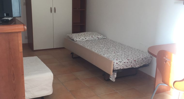Affitto stanza ampia e luminosa zona Marconi/Monteverde € 420 spese incluse