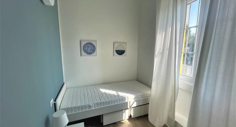 Casa Universitaria Lodi – PER STUDENTI E LAVORATORI – Camera standard con bagno privato