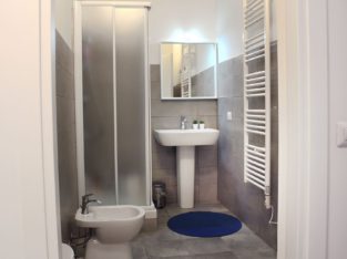 Campus Porta Regale – PER STUDENTI – Camera grande con bagno privato
