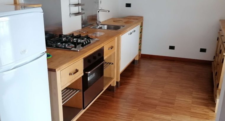Affitto a Bergamo CAMERA in appartamento condiviso